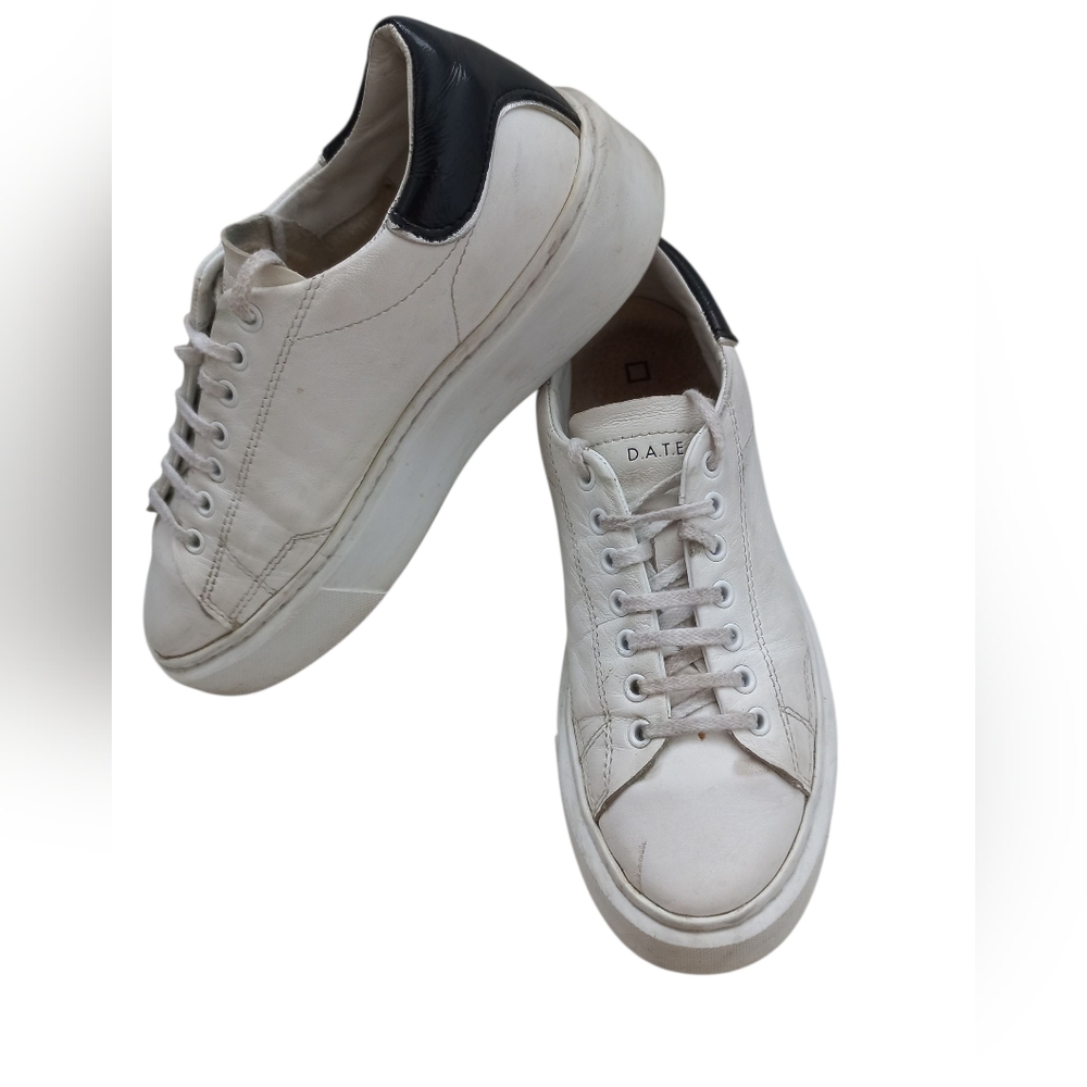 D.A.T.E.  Women's White/Black Sneakers Size 5.5 US